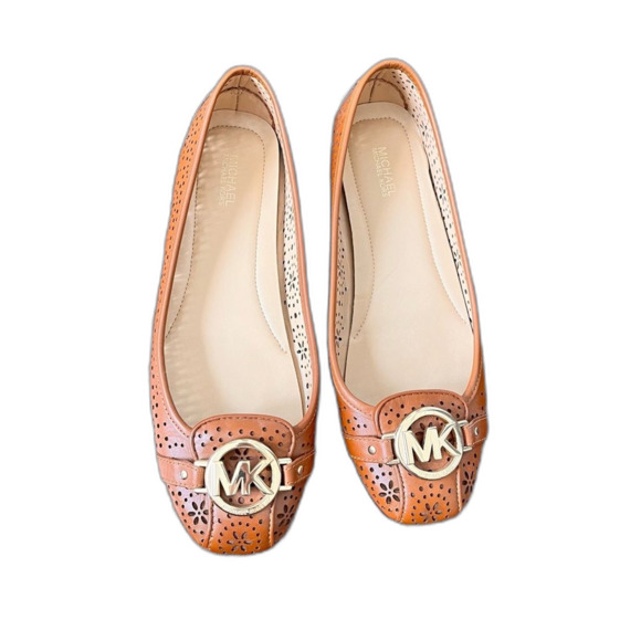 Michael Kors ballet flats cognac brown tan gold hardware size 8.5 - Picture 1 of 8
